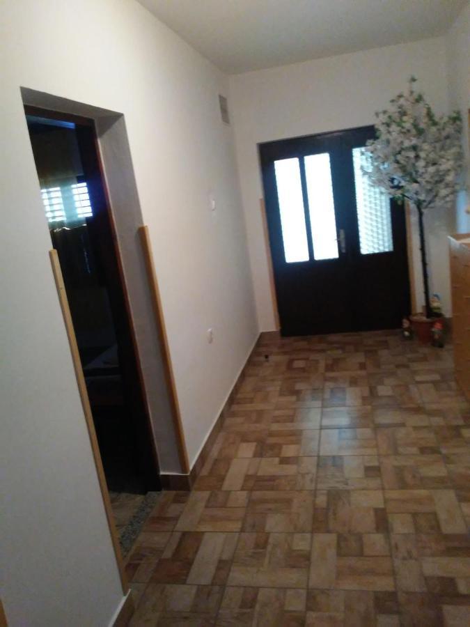 Apartmani Mate Vrban كارلوباغ المظهر الخارجي الصورة